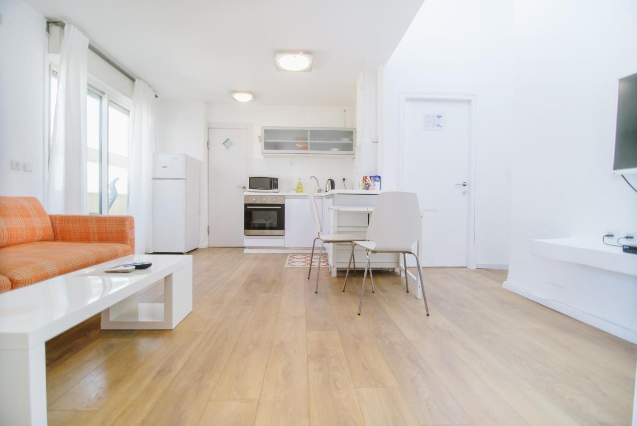 Ben Yehuda Rooftop Apartments 텔아비브 외부 사진